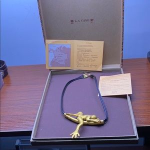 24 K Gold Cano Frog 900 BC Colombian Museum Piece